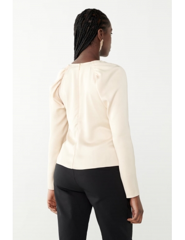 Blusa Clover Beige Dorada