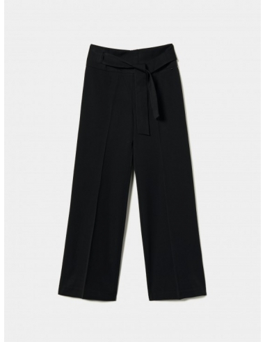 Pantalon negro con Cinturon