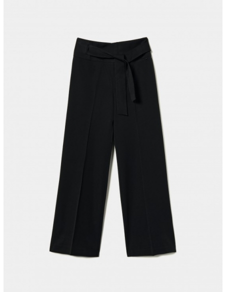 Pantalon negro con Cinturon